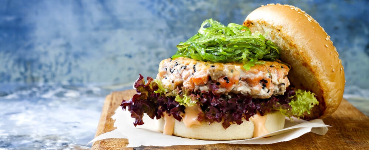 Hamburguesas de merluza con verduras