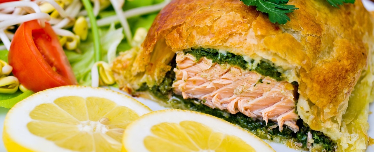 Salmón wellington con espinacas